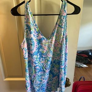 Lilly tank